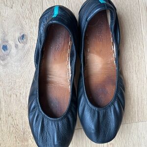 TIEKS by Gavrielli Black Leather Ballet Flats